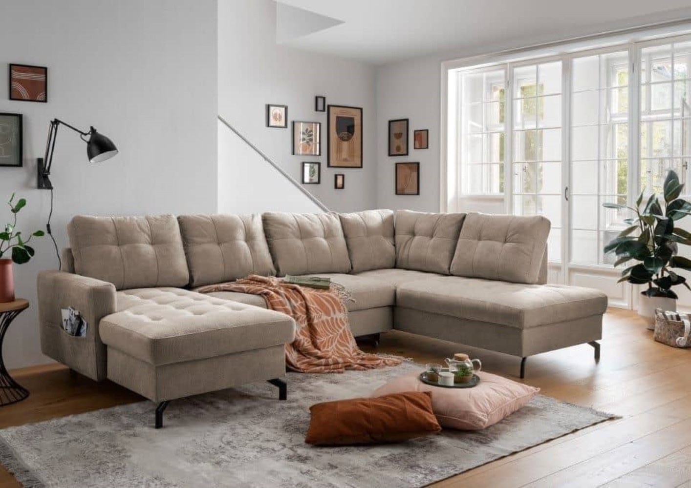 Wohnlandschaft mit Schlaffunktion Trevisio: Luxuriöse Komfortlösung inkl Bettkasten, in verschiedenen Farben wählbar Wohnlandschaft mit Schlaffunktion Trevisio: Luxuriöse Komfortlösung inkl Bettkasten, in verschiedenen Farben wählbar