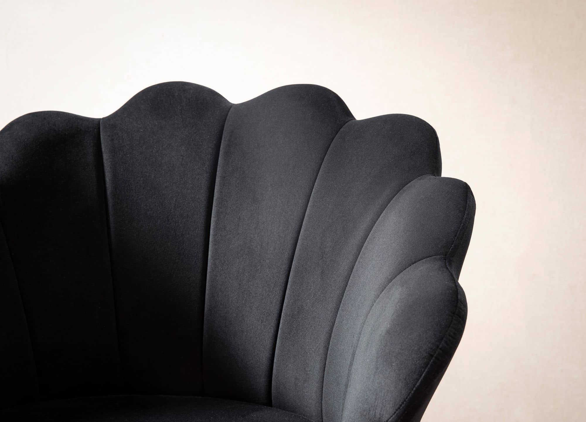 Esszimmerstuhl Tulpe Samt Schwarz Gepolstert Esszimmerstuhl Tulpe Samt Schwarz Gepolstert