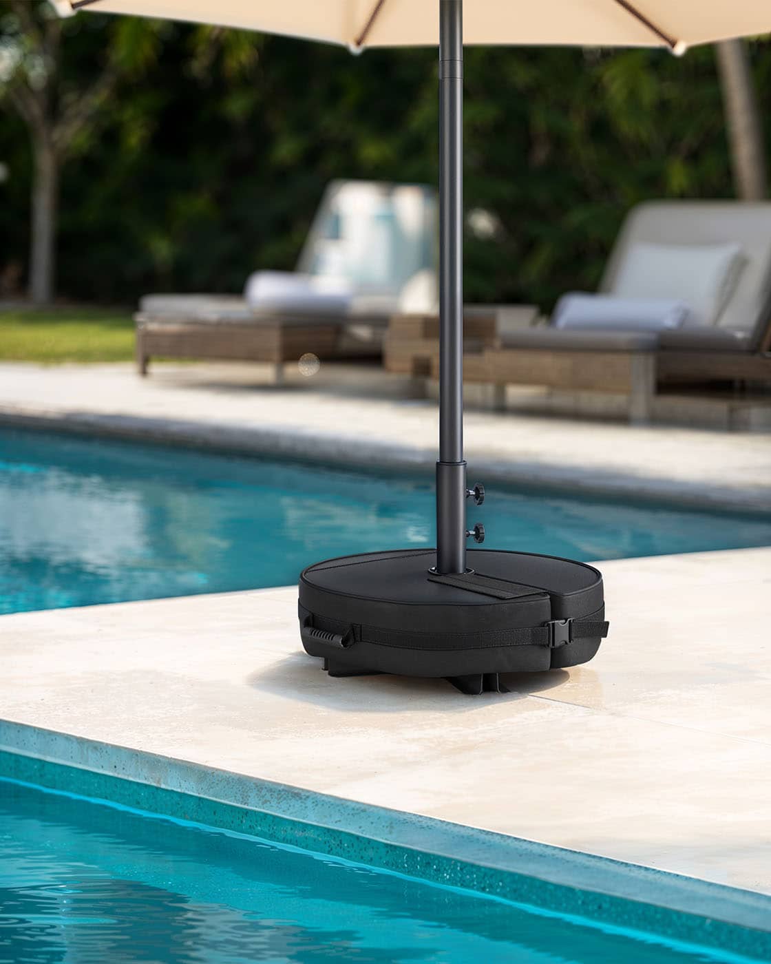 Sonnenschirmständer rund für 1,5-3 m Sonnenschirm schwarz Sonnenschirmständer rund für 1,5-3 m Sonnenschirm schwarz