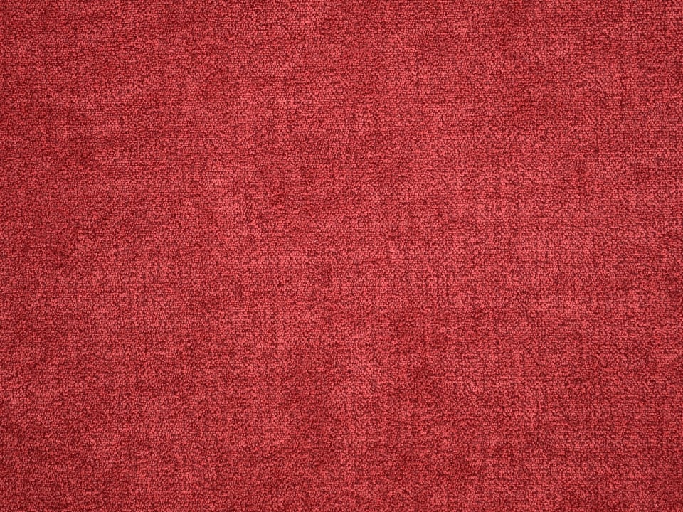 Uran-15-berrylJrEqaMuhUIom Luxuriöses Beerenambiente: ED Exciting Nalo Schlafsofa mit Bettkasten, verstellbaren Armlehnen und zwei Kopfstützen