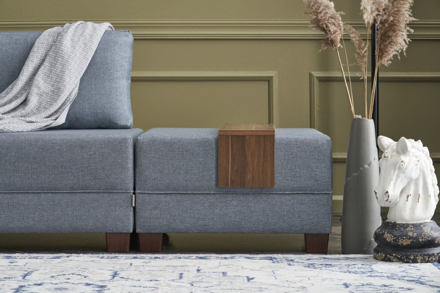 Ecksofa Fly mit rollbarer Schlaffunktion Ecksofa Fly mit rollbarer Schlaffunktion