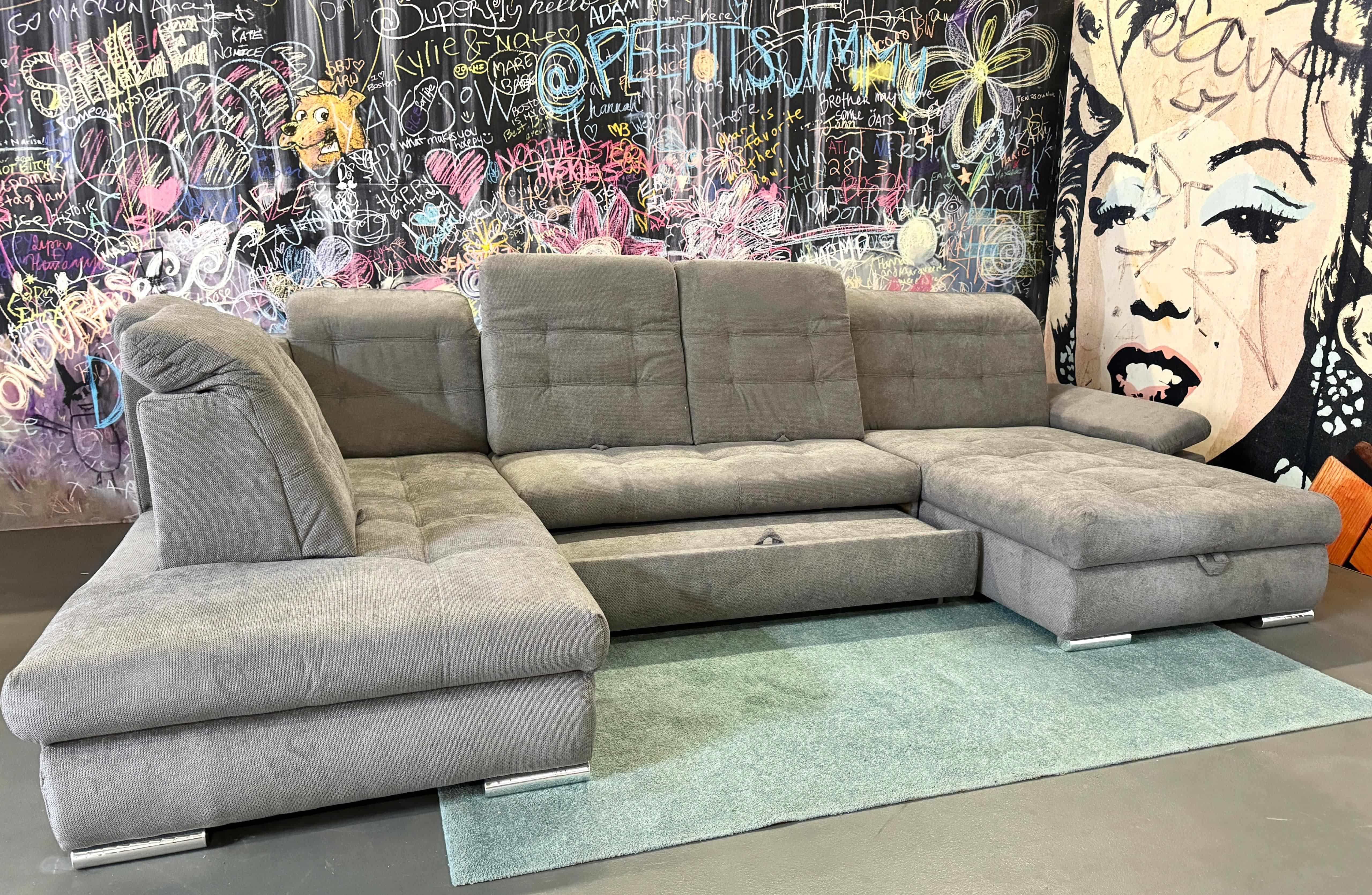 Wohnlandschaft Razor – XXL Sofa mit Schlaffunktion, Bettkasten & verstellbaren Kopflehnen, Grau Wohnlandschaft Razor – XXL Sofa mit Schlaffunktion, Bettkasten & verstellbaren Kopflehnen, Grau