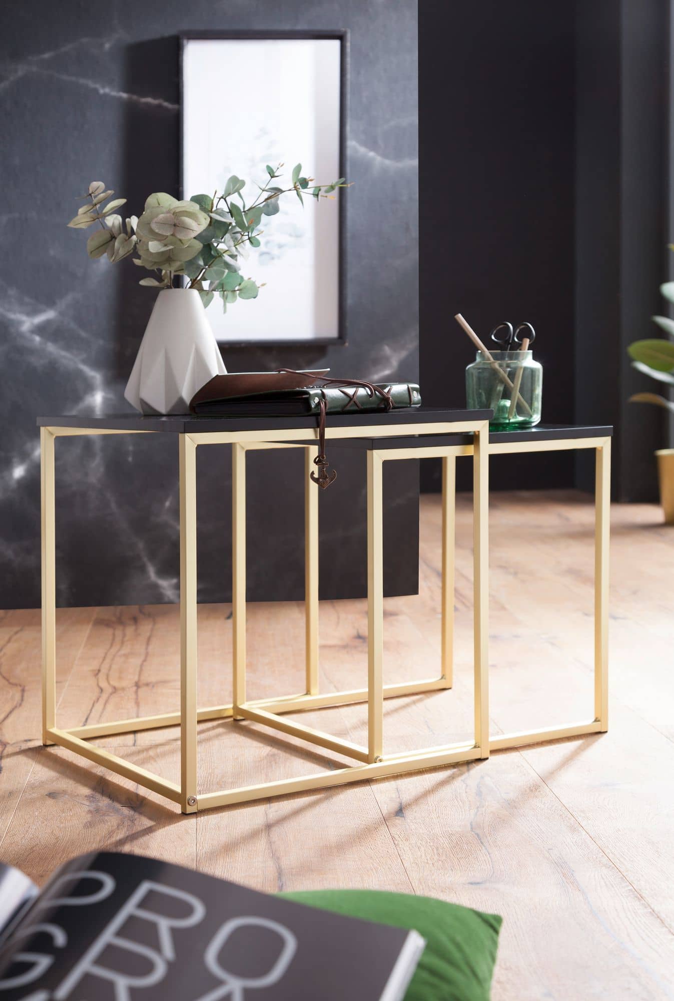 Satztisch CHUR Schwarz / Gold Beistelltisch MDF / Metall