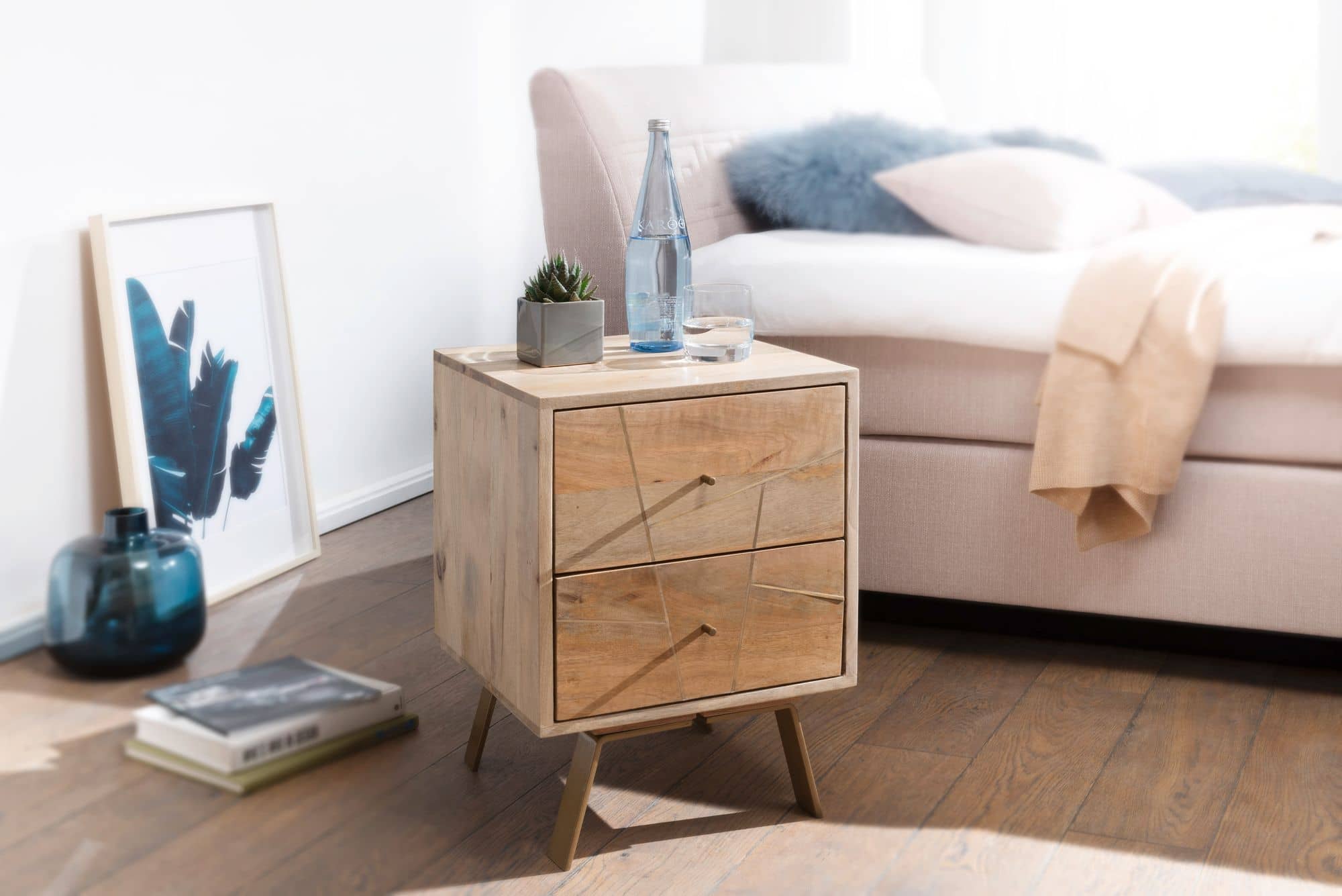 47297-WOHNLING-Nachtkonsole-SIKAR-40x40x56-cm-Man_2S6B1tRPW8F4Pt Nachtkonsole SIKAR 40x56x40cm Mango Massivholz Nachtschrank Hoch